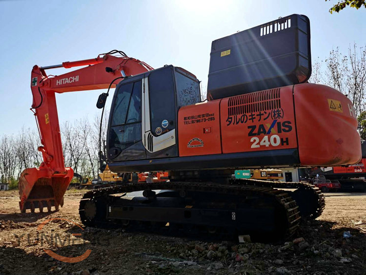 Hitachi ZX240-3 excavator