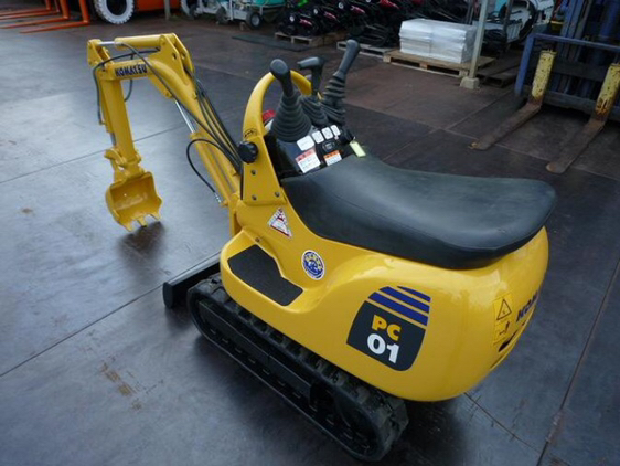 Komatsu PC01-1 Excavator