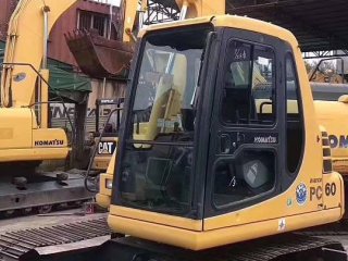 Komatsu PC60-7 Excavator