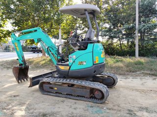 IHI 30V4 Excavator