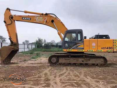 KATO HD1430 Excavator