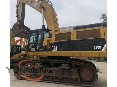 CAT 390D