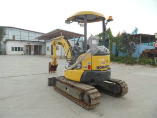 Komatsu PC30MR-3 Excavator