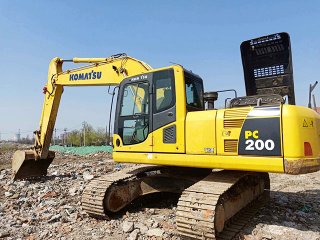 Komatsu PC200-8M0 Excavator