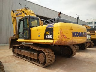 Komatsu PC360-8M0 Excavator