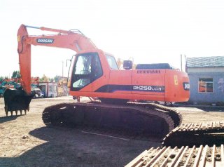 Doosan DH258-7 Excavator